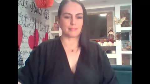 Snapshot of venusina07 chatting on 23, 10, 2025 VENUSINA07 online show from 23, 10, 2025
