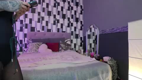 venusinylons online show from 15, 12, 2025