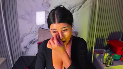 Venusowen  online show from 6, 5, 2026