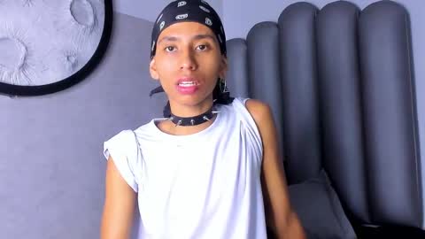 venuss_03 online show from 23, 9, 2025