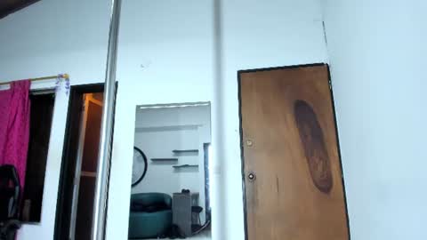 Snapshot of venuss_03 chatting on 4, 7, 2026 venuss_03 online show from 4, 7, 2026