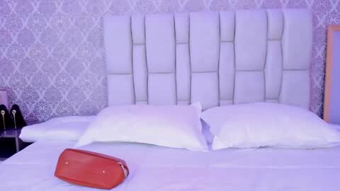 Venus  online show from 19, 12, 2025