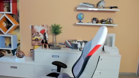 Violetta  online show from 2, 3, 2025