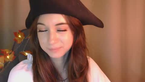 Una online show from 31, 10, 2025