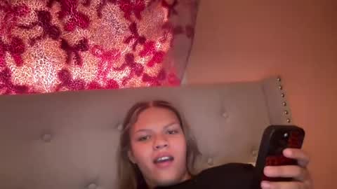 Snapshot of veranikimi chatting on 11, 7, 2026 veranikimi online show from 11, 7, 2026