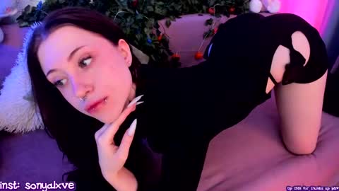 Snapshot of vergill_hella chatting on 19, 2, 2025 Sonya online show from 19, 2, 2025