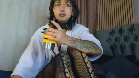 Snapshot of verhona_vlad chatting on 11, 2, 2025 verhona_vlad online show from 11, 2, 2025