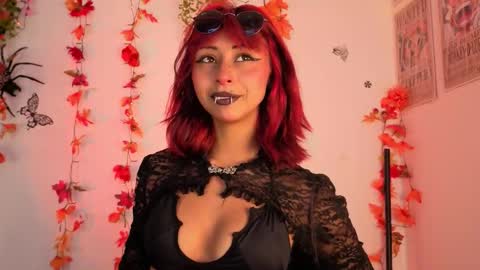 Snapshot of verhona_vlad chatting on 15, 10, 2025 verhona_vlad online show from 15, 10, 2025