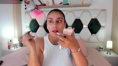 Snapshot of vero_dio chatting on 14, 10, 2025 Vero xxx online show from 14, 10, 2025