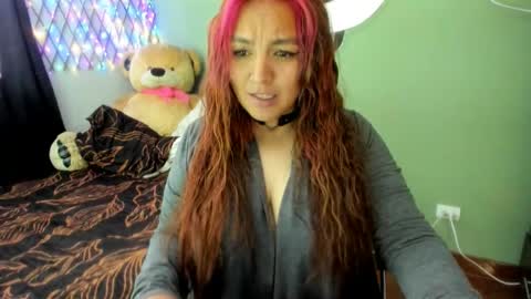  karolina online show from 2, 4, 2026
