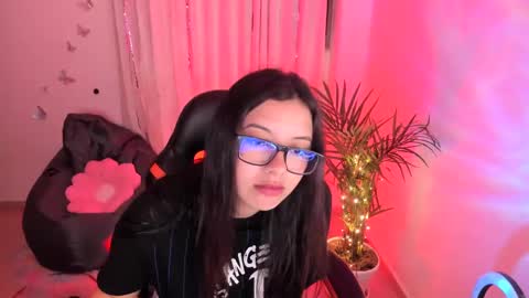 Verolake online show from 17, 2, 2025