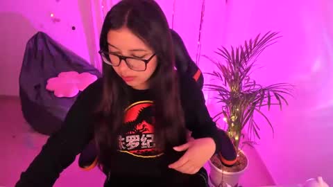 Verolake online show from 22, 2, 2025