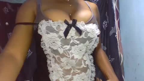 verolla31 online show from 18, 12, 2024