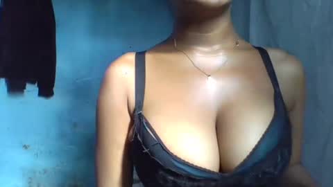 verolla31 online show from 31, 1, 2025