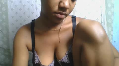 verolla31 online show from 17, 10, 2025