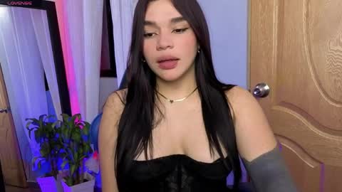 Snapshot of veronica_118 chatting on 4, 4, 2026 veronica_118 online show from 4, 4, 2026
