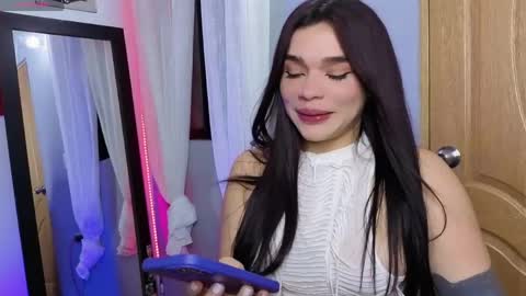 Snapshot of veronica_118 chatting on 28, 4, 2026 veronica_118 online show from 28, 4, 2026