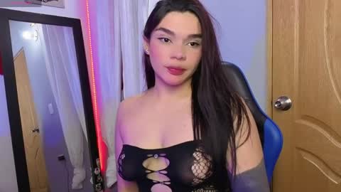 Snapshot of veronica_118 chatting on 24, 5, 2026 veronica_118 online show from 24, 5, 2026