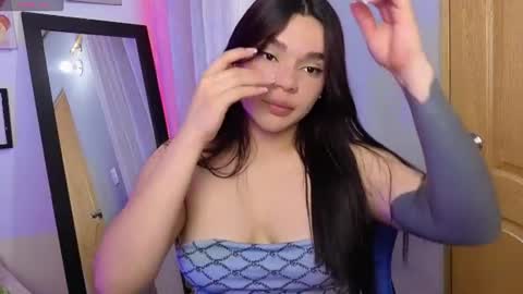 Snapshot of veronica_118 chatting on 19, 6, 2026 veronica_118 online show from 19, 6, 2026