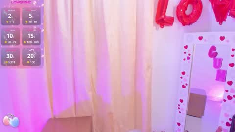 Veronica Olson online show from 9, 3, 2025