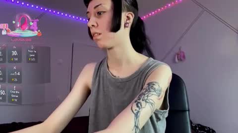 Snapshot of veronica_xbaby chatting on 24, 9, 2025 VERONICA online show from 24, 9, 2025