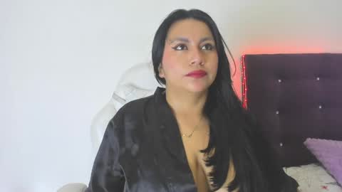 Snapshot of veronicaa_squirt chatting on 19, 5, 2026 veronicaa_squirt online show from 19, 5, 2026
