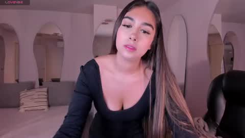 Snapshot of veronicablue1 chatting on 17, 7, 2026 Vero online show from 17, 7, 2026