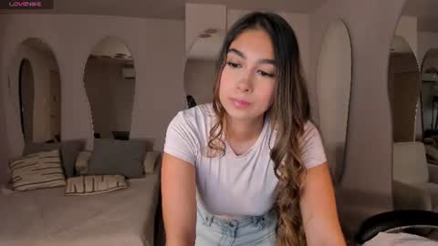 Snapshot of veronicablue1 chatting on 26, 7, 2026 Vero online show from 26, 7, 2026
