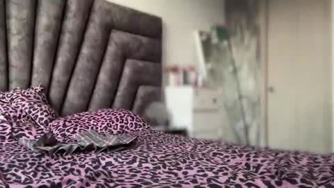 Miss Veronica dussan  Tw Veronicasm     IG Ashveronica  online show from 14, 3, 2026