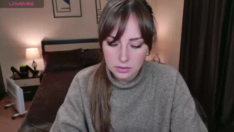 Snapshot of veronicafreman chatting on 12, 10, 2025 Veronica online show from 12, 10, 2025