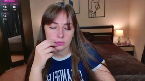 Snapshot of veronicafreman chatting on 21, 10, 2025 Veronica online show from 21, 10, 2025