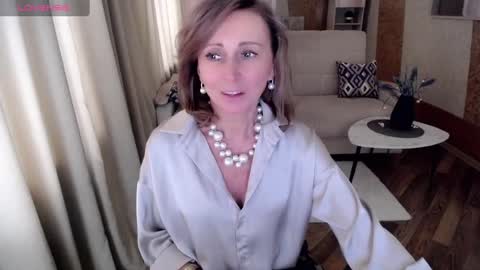 Helen online show from 28, 1, 2025