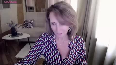 Helen online show from 6, 2, 2025