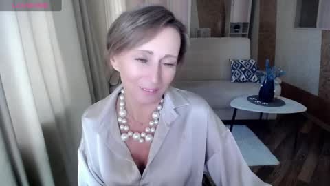 Helen online show from 10, 2, 2025