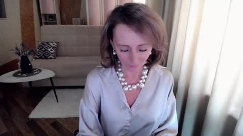 Helen online show from 21, 2, 2025