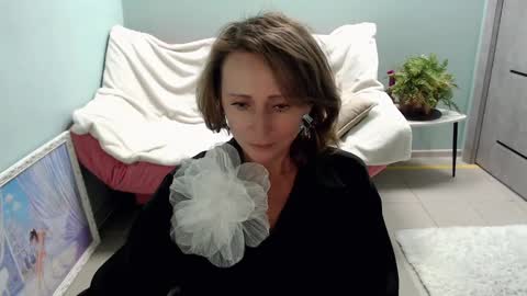 Helen online show from 10, 3, 2025