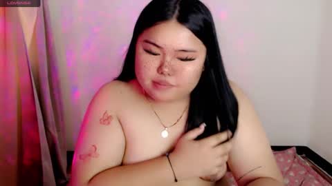 Snapshot of veronicakisses chatting on 4, 12, 2024 MS. VERONICA 22 I love Aza 3 online show from 4, 12, 2024