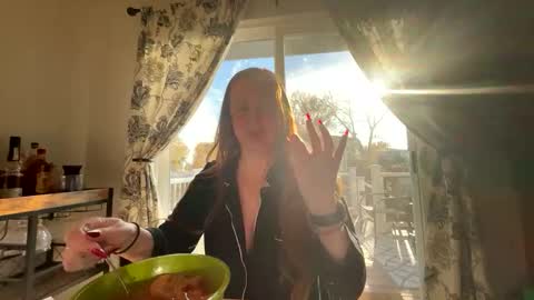 Snapshot of veronicalake chatting on 3, 11, 2025 Veronica Lake online show from 3, 11, 2025