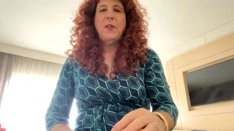 Snapshot of veronicasw chatting on 5, 1, 2025 Veronica online show from 5, 1, 2025