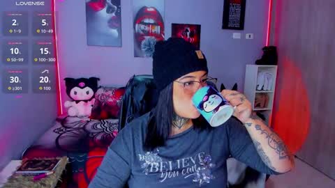 Snapshot of veronika_metalstar chatting on 17, 10, 2025 Miss Veronika online show from 17, 10, 2025