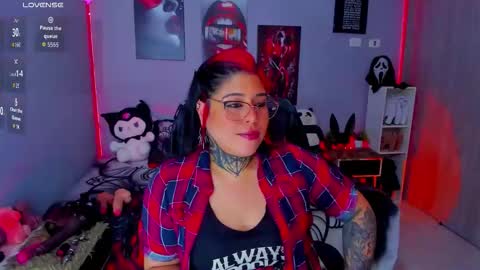 Snapshot of veronika_metalstar chatting on 22, 10, 2025 Miss Veronika online show from 22, 10, 2025