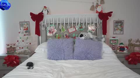 Snapshot of veronika_rose chatting on 23, 12, 2024 Veronika Rose please click show more if you want to see more of my content online show from 23, 12, 2024
