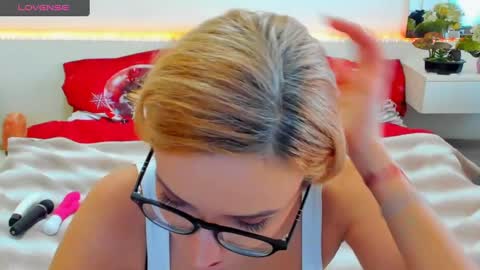 VerraSweet4u online show from 9, 3, 2025