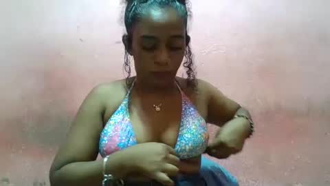 verronique1511 online show from 8, 2, 2025