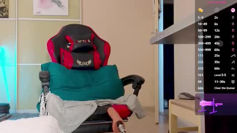 Ethan online show from 9, 10, 2025