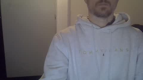 Snapshot of veryhotpervert chatting on 16, 11, 2025 veryhotpervert online show from 16, 11, 2025