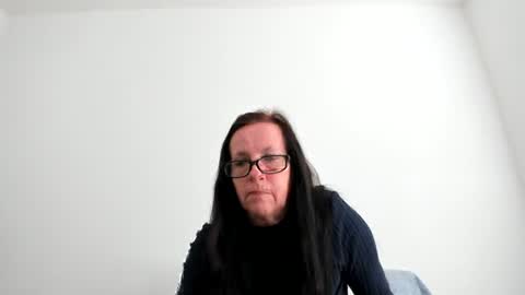 verysassypeachgoddess online show from 11, 1, 2026