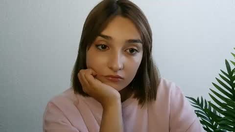 Snapshot of veryveryshygirl chatting on 24, 6, 2026 Ana online show from 24, 6, 2026