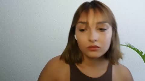 Snapshot of veryveryshygirl chatting on 28, 6, 2026 Ana online show from 28, 6, 2026