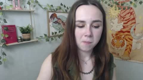 veryveryvery_shy online show from 22, 4, 2026